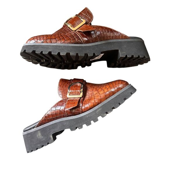 CLARKS Stayso Free Brown Croc Mule NWOB Sz9 - Picture 1 of 4